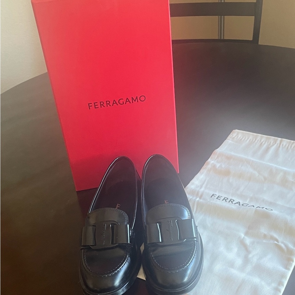 Salvatore Ferragamo Women’s Elegant Black Slip-Ons